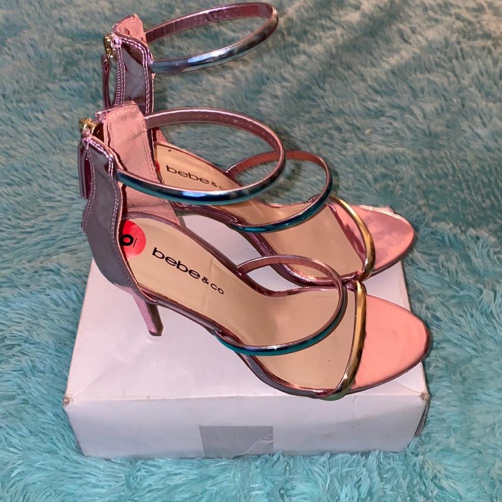Women’s shoes